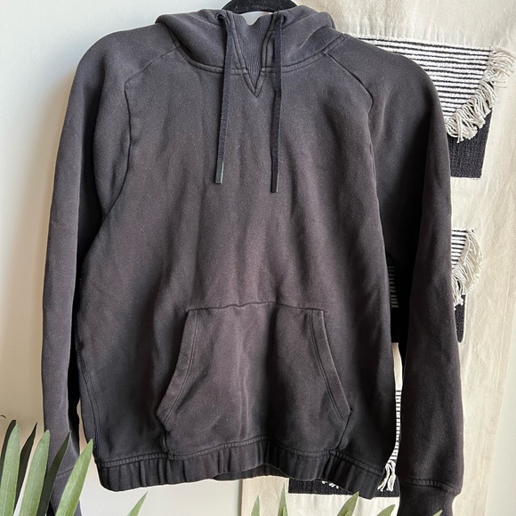 Lululemon Warm for Winter size 6 hoodie Black - Picture 1 of 4